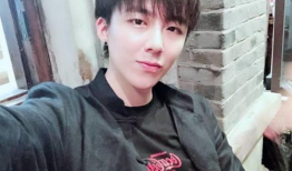 吃瓜爆料抖音男,男生成热门话题，揭秘背后真相